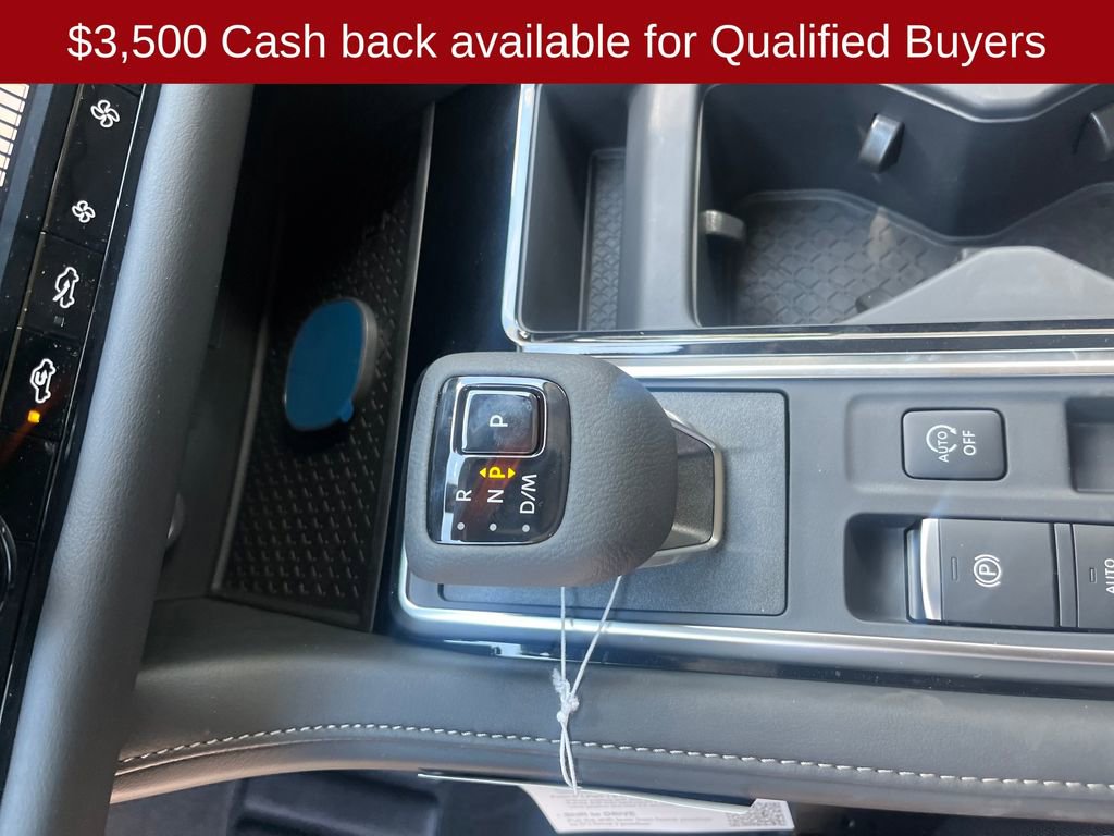 New 2026 Nissan Pathfinder SL FWD image 25