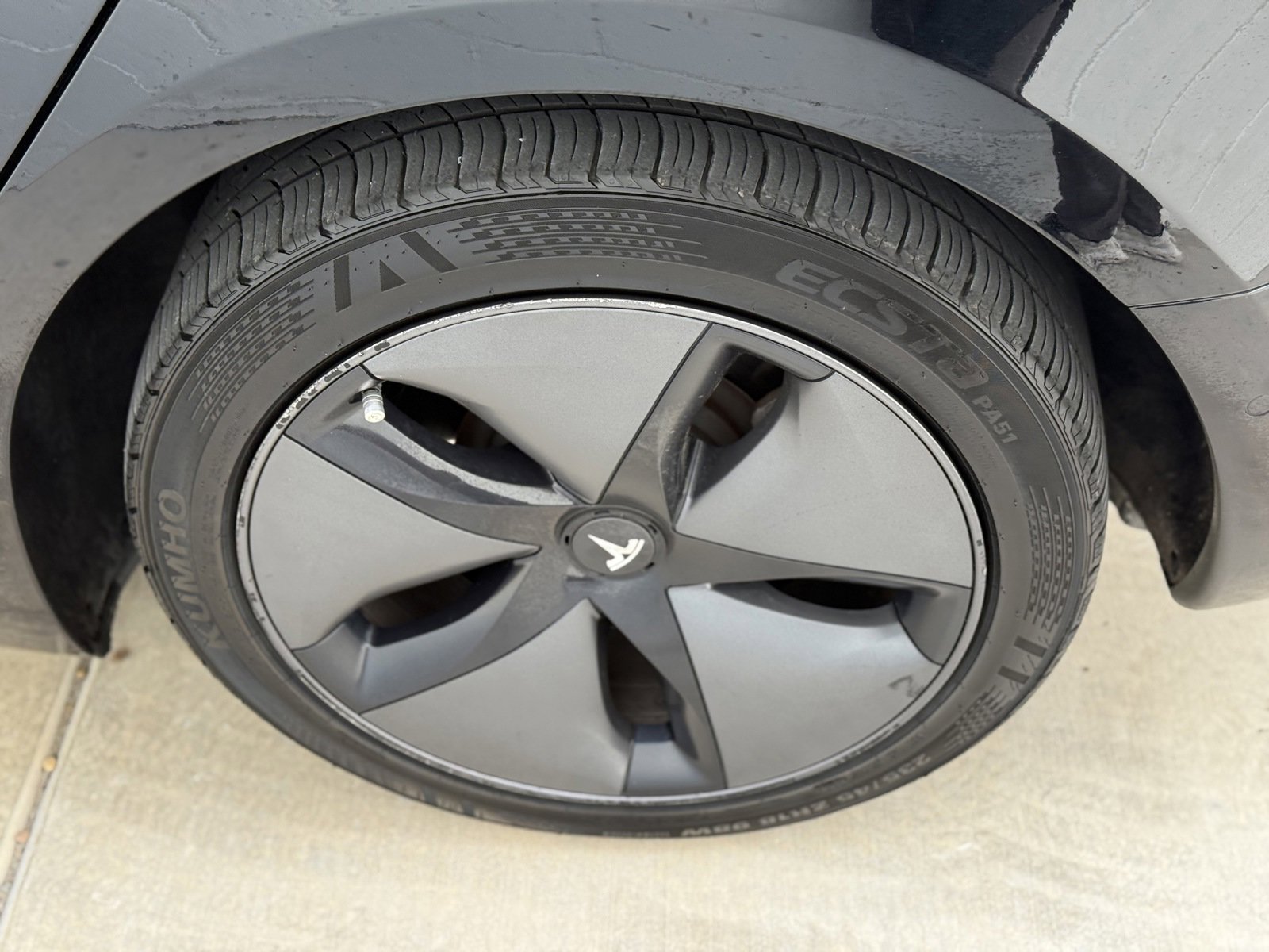 Used 2019 Tesla Model 3 Mid Range image 14