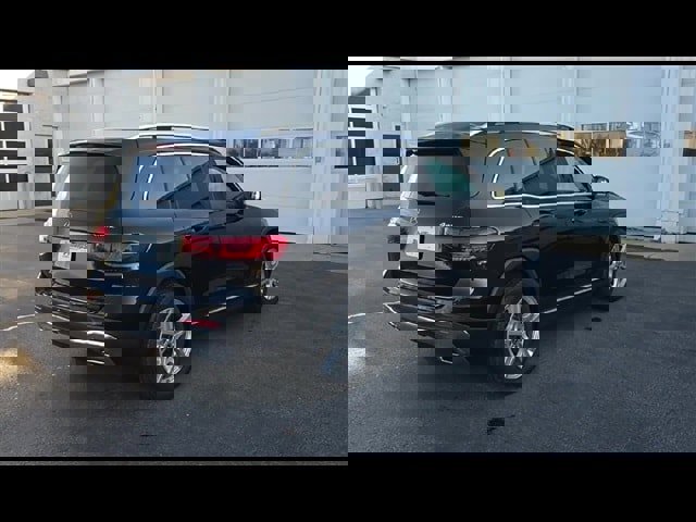 Used 2020 Mercedes-Benz GLB 250 4MATIC image 8