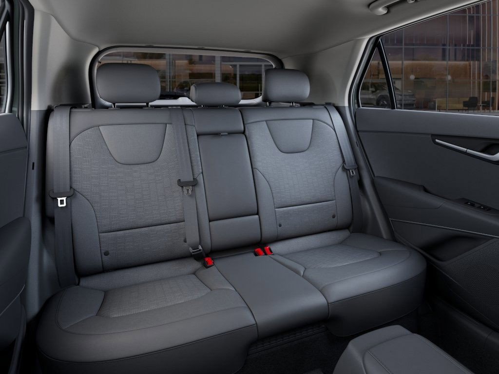 New 2025 Kia Niro SX Touring image 17