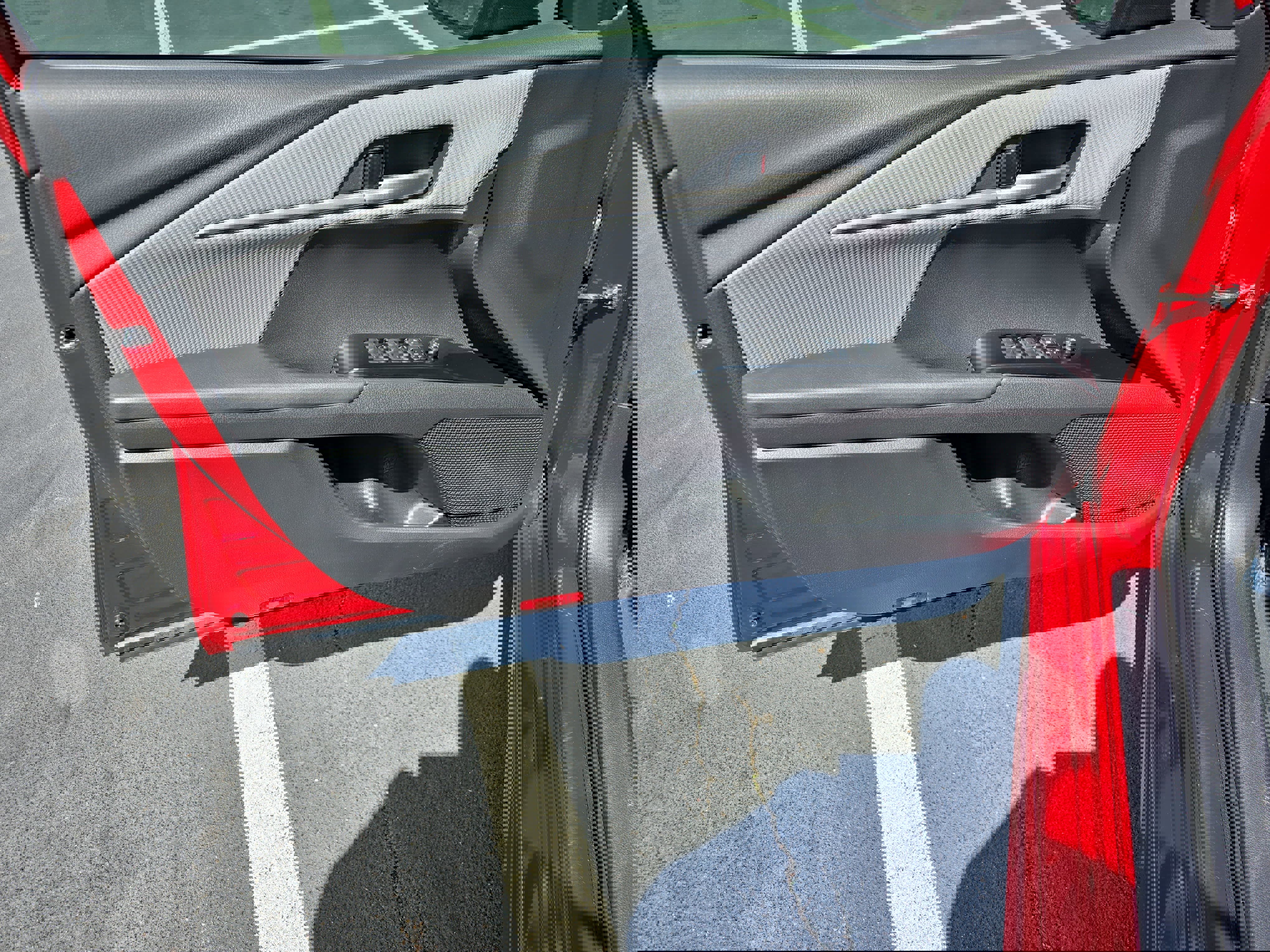 Used 2025 Toyota Camry SE w/ Multimedia Upgrade Package image 26