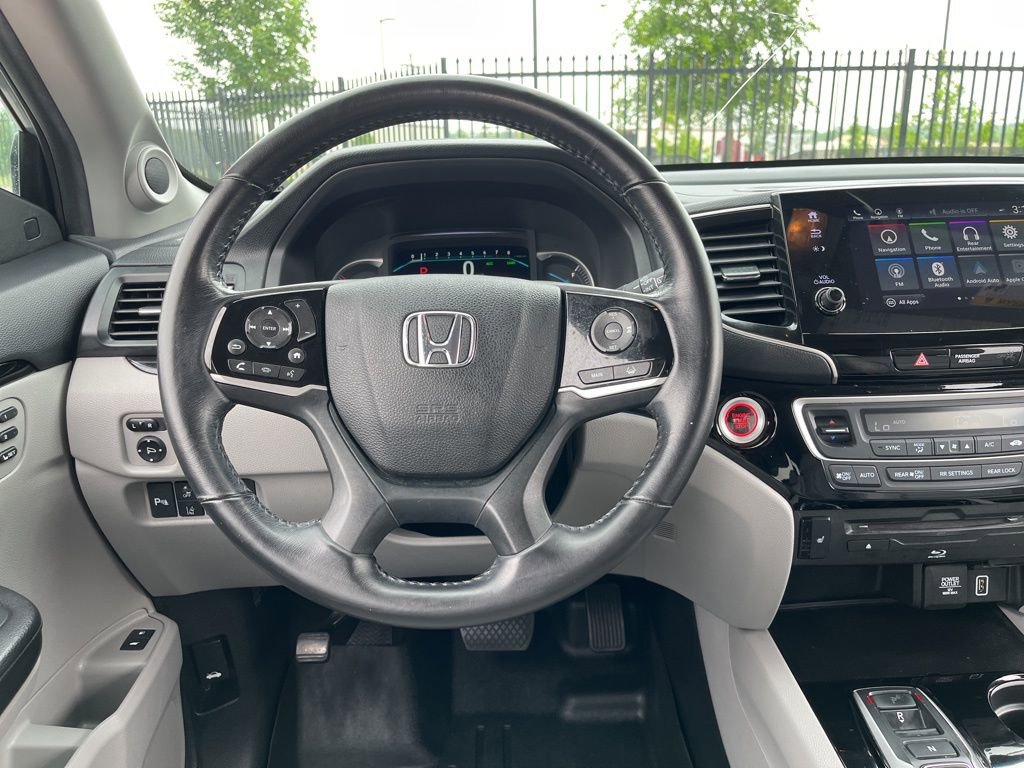 Used 2019 Honda Pilot Touring image 18