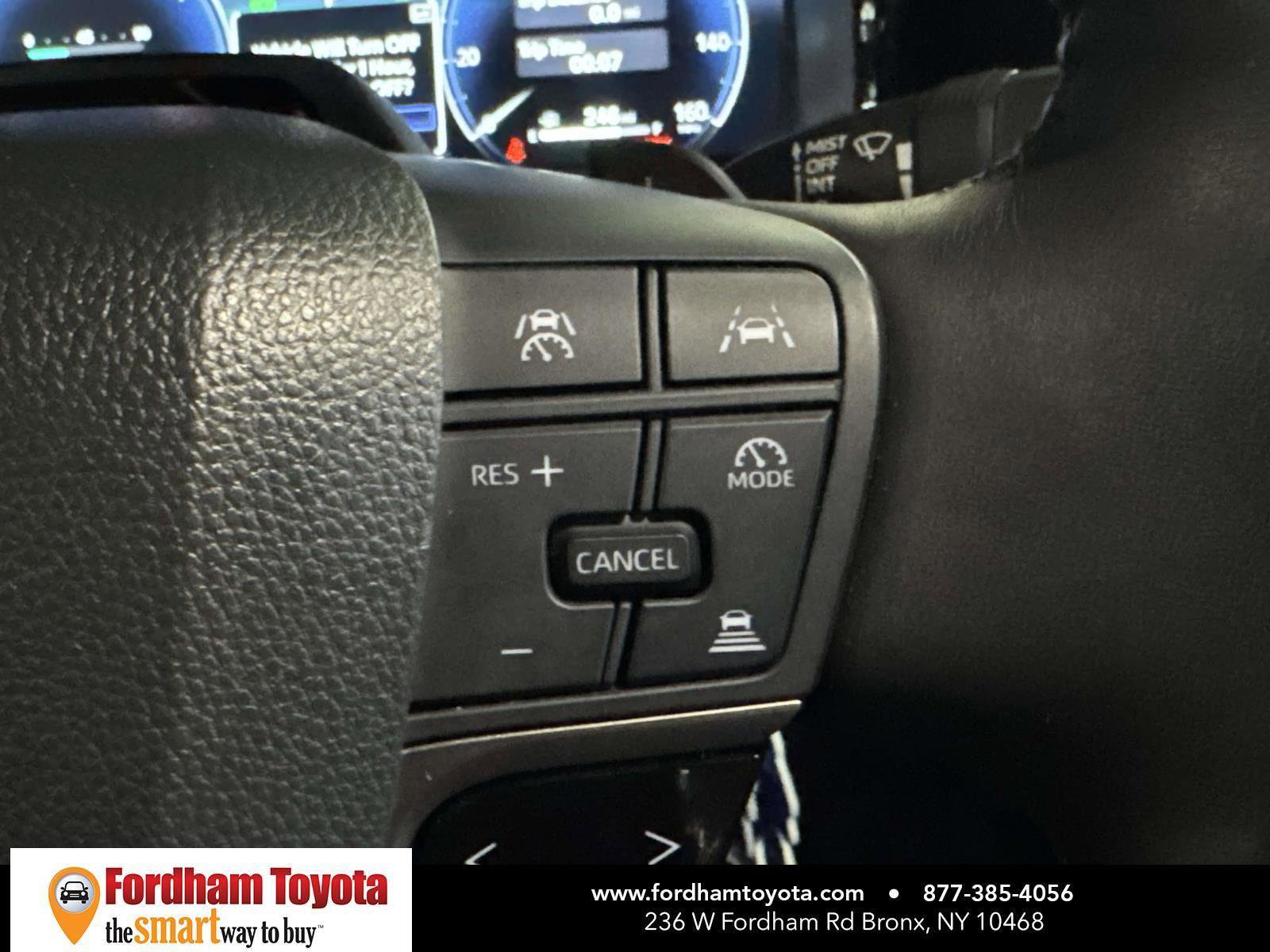 Used 2025 Toyota Camry XSE image 23