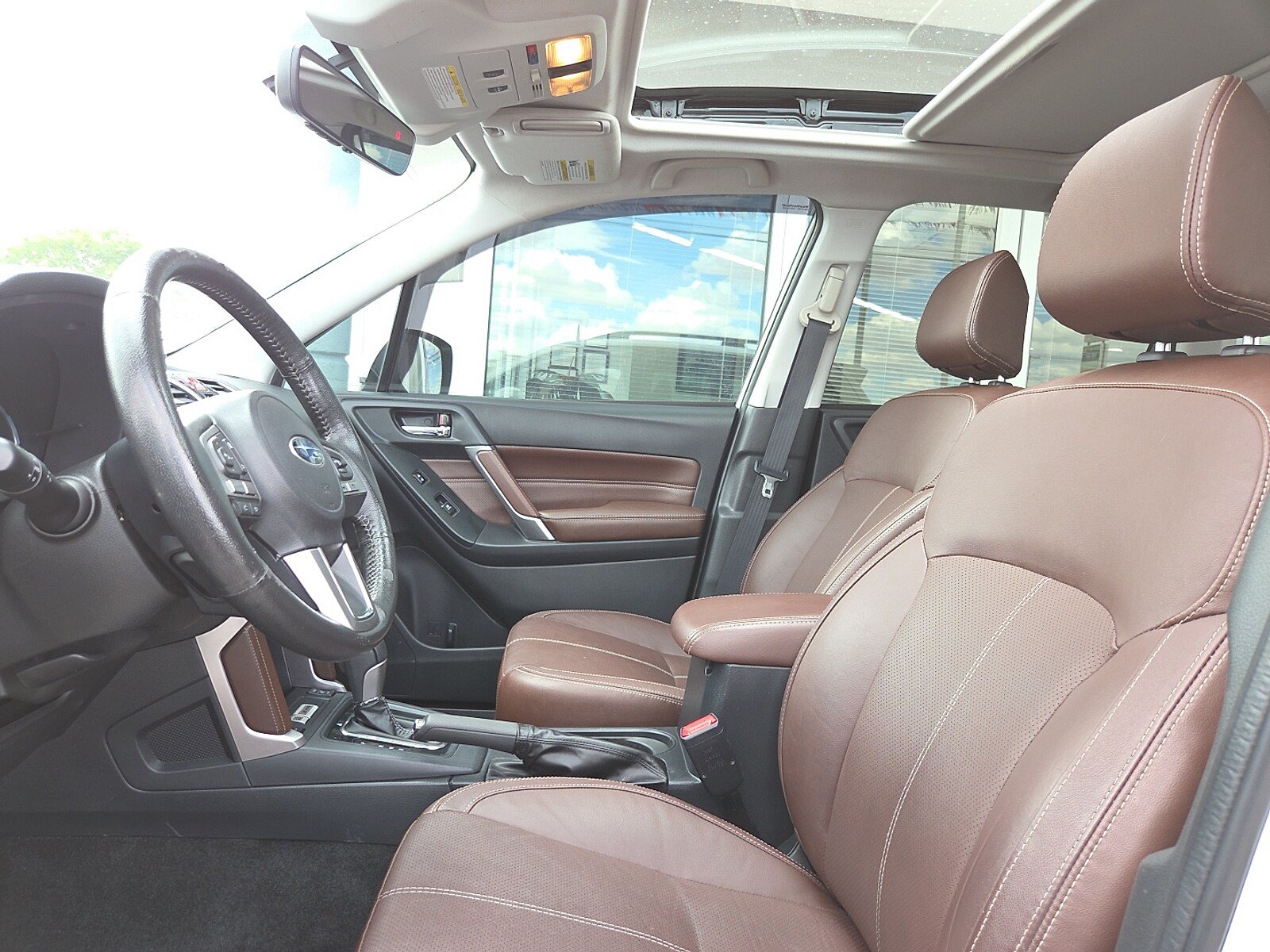 Used 2017 Subaru Forester 2.5i Touring AWD/4WD image 9
