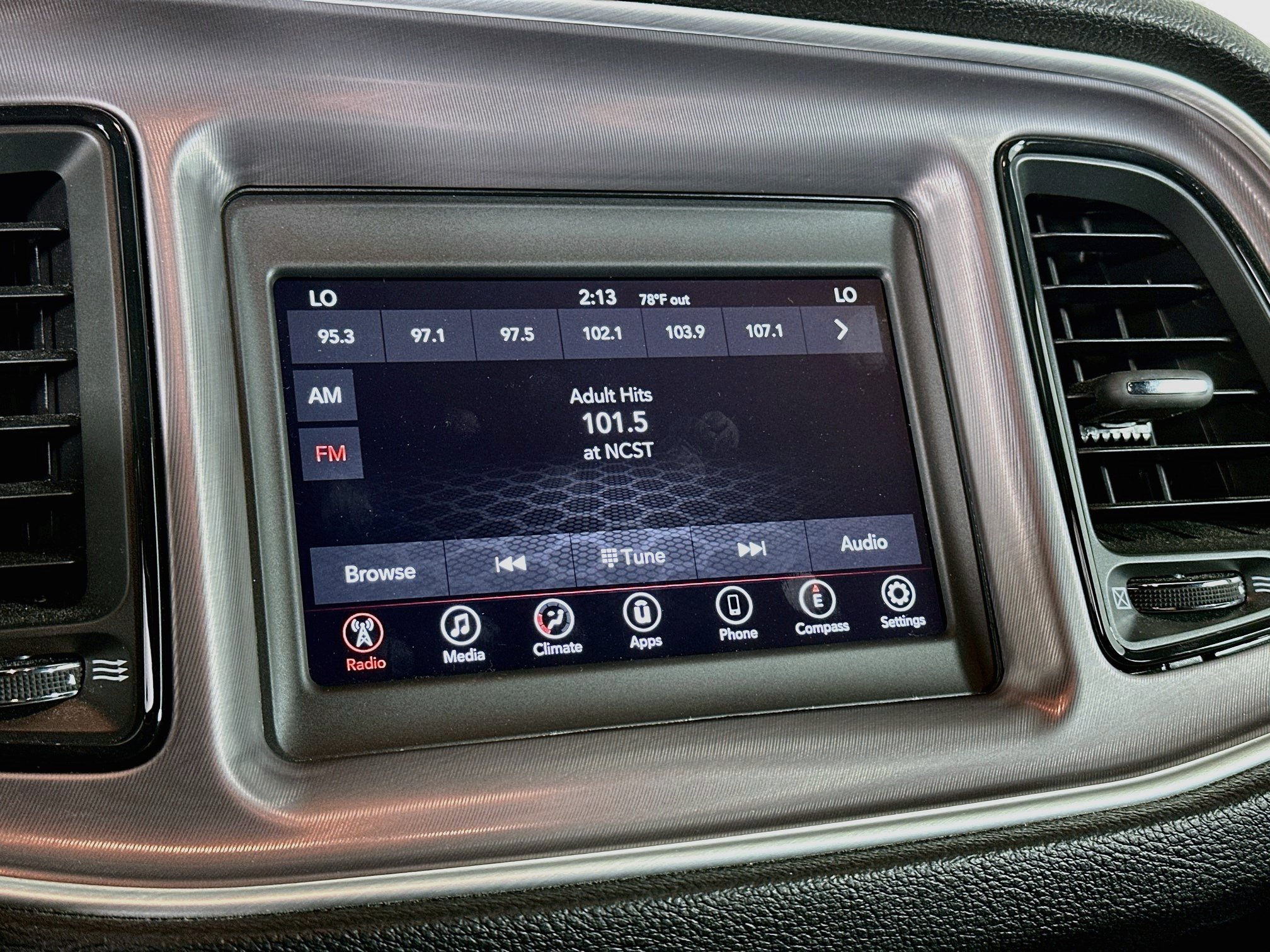Used 2022 Dodge Challenger R/T RWD image 21