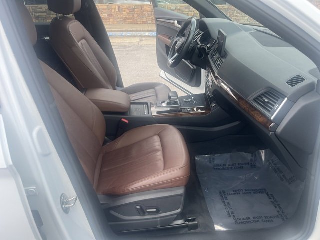 Used 2020 Audi Q5 2.0T Premium w/ Convenience Package image 37