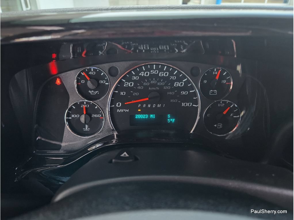 Used 2019 Chevrolet Express 2500 w/ Enhanced Convenience Package RWD image 40
