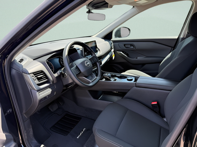 Used 2026 Nissan Rogue S AWD/4WD image 4