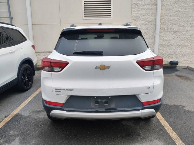Used 2025 Chevrolet TrailBlazer LT AWD/4WD image 3