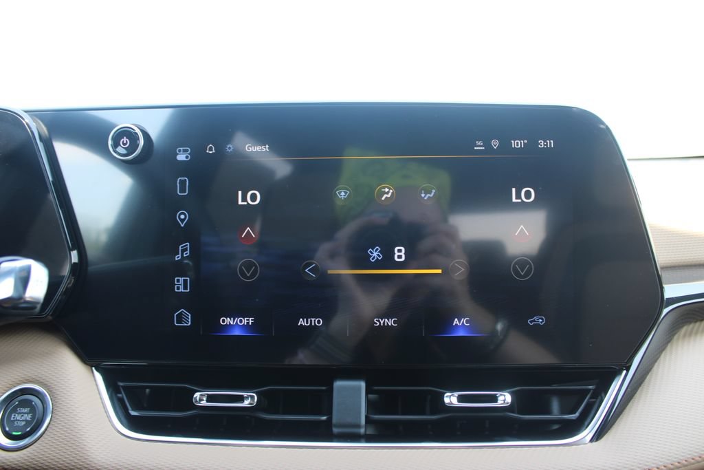New 2027 Chevrolet Equinox ACTIV w/ Convenience Package III AWD/4WD image 57