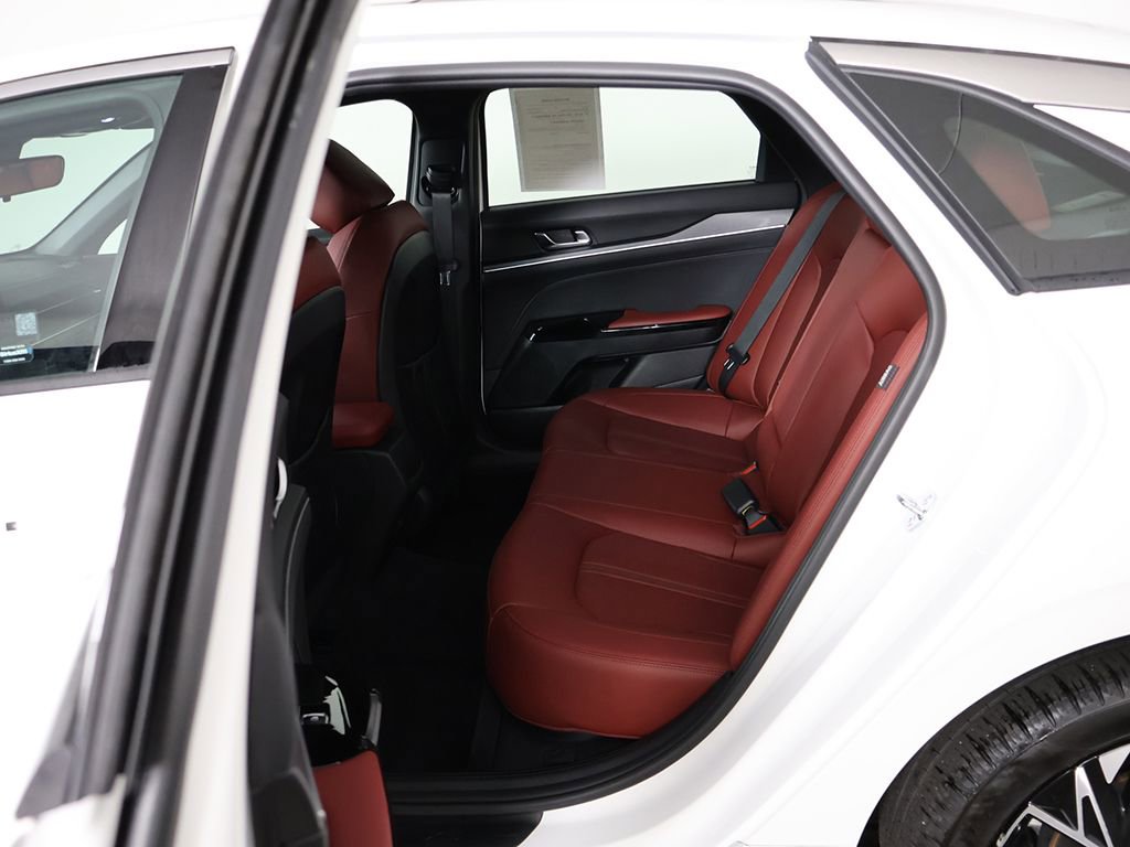 Used 2025 Kia K5 GT-Line w/ GT-Line Premium Package FWD image 31