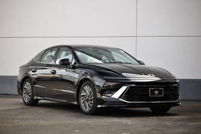 Certified 2025 Hyundai Sonata SEL