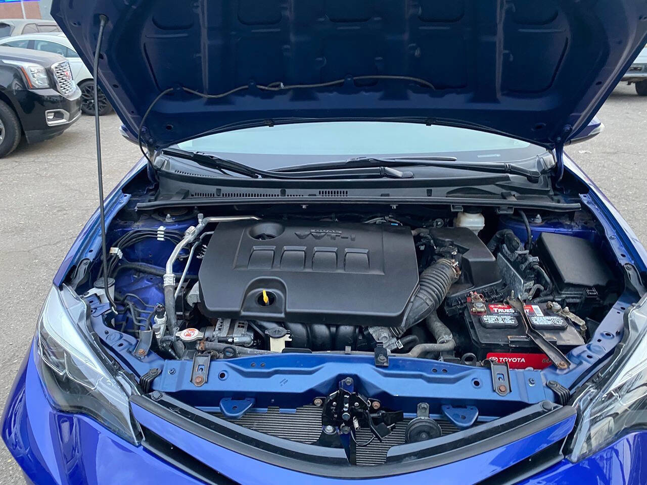 Used 2019 Toyota Corolla XSE image 26