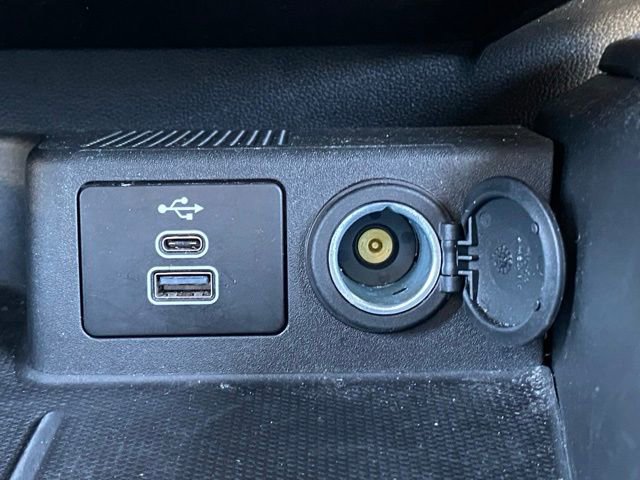 Used 2025 Ford Escape ST-Line AWD/4WD image 33