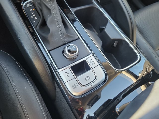 Used 2022 Kia Telluride S FWD image 26