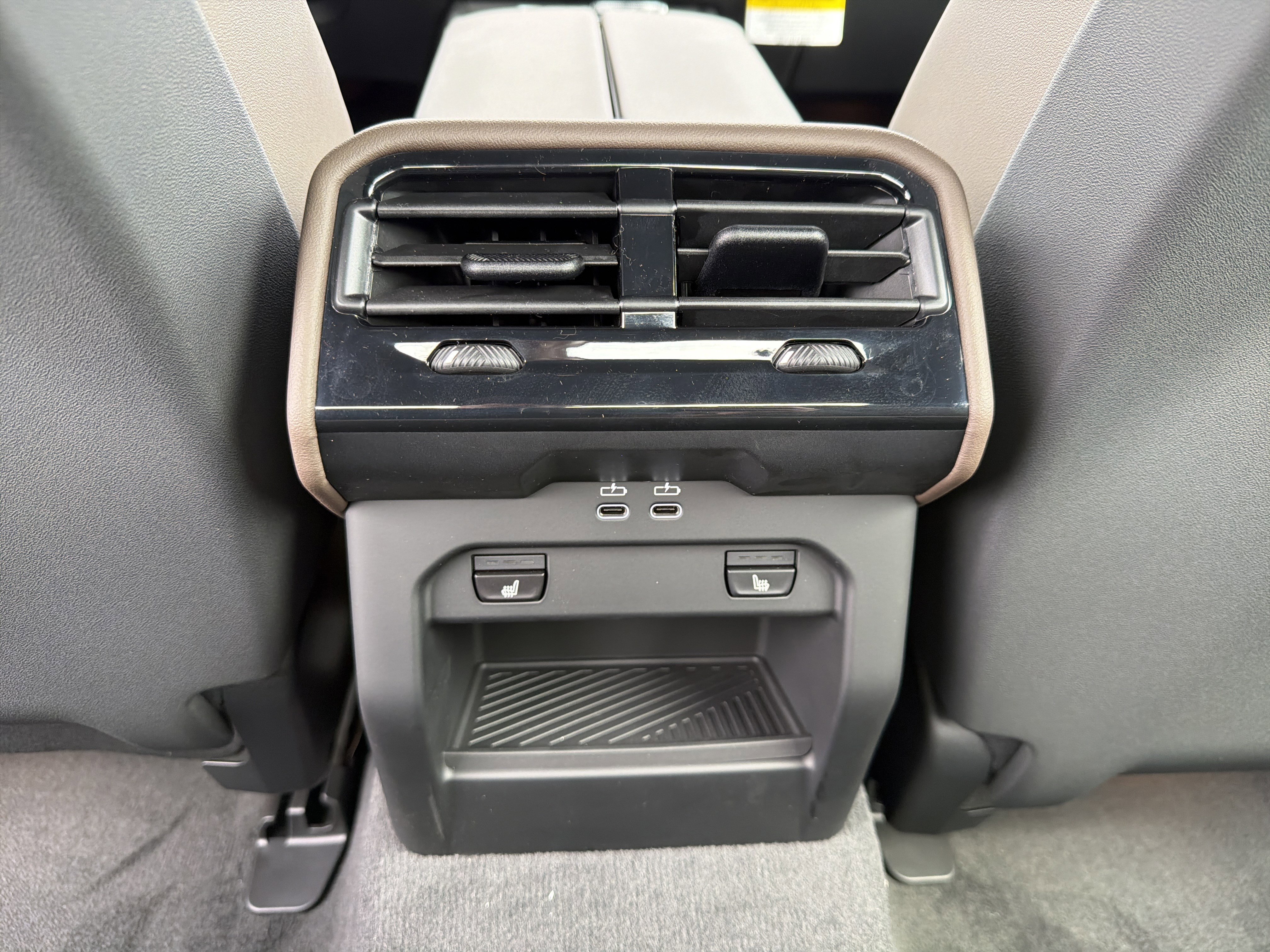 New 2027 BMW i5 eDrive40 RWD image 4
