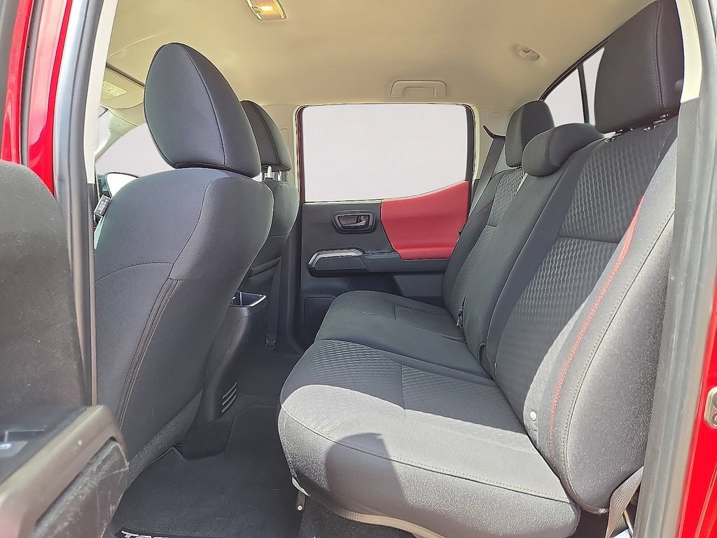 Used 2023 Toyota Tacoma SR5 RWD image 15