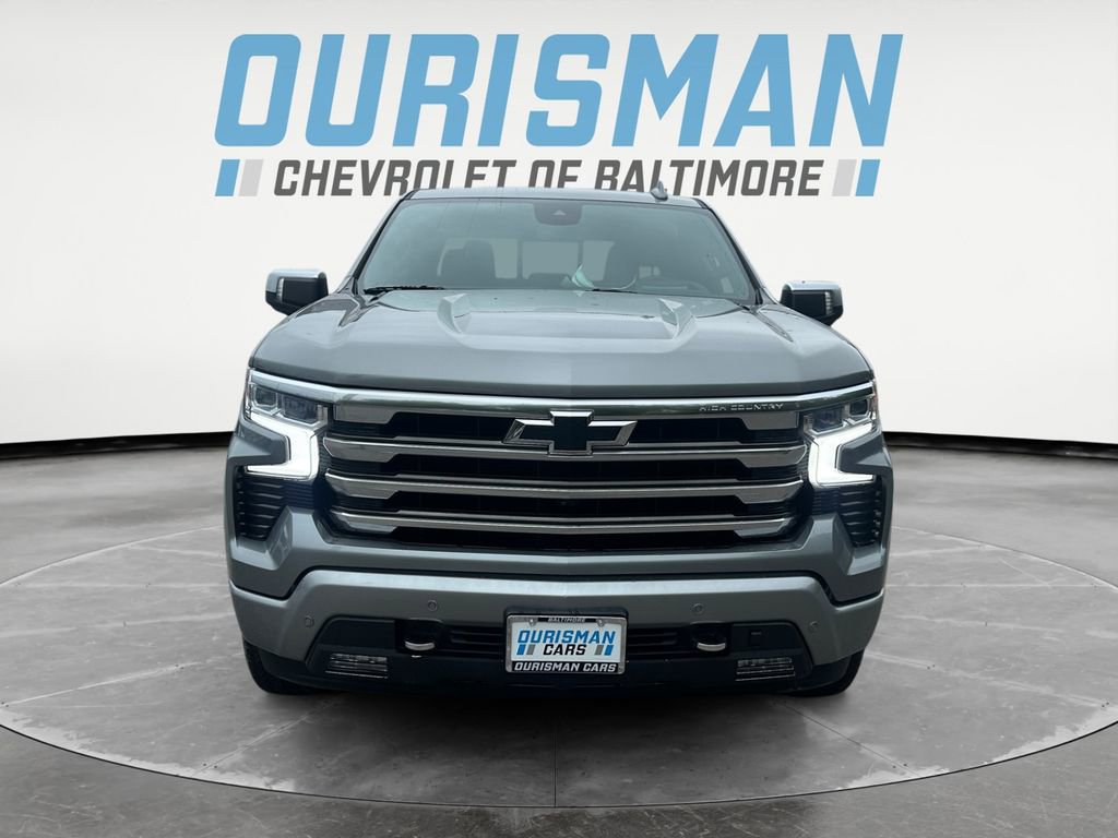Used 2023 Chevrolet Silverado 1500 High Country w/ Technology Package AWD/4WD image 8
