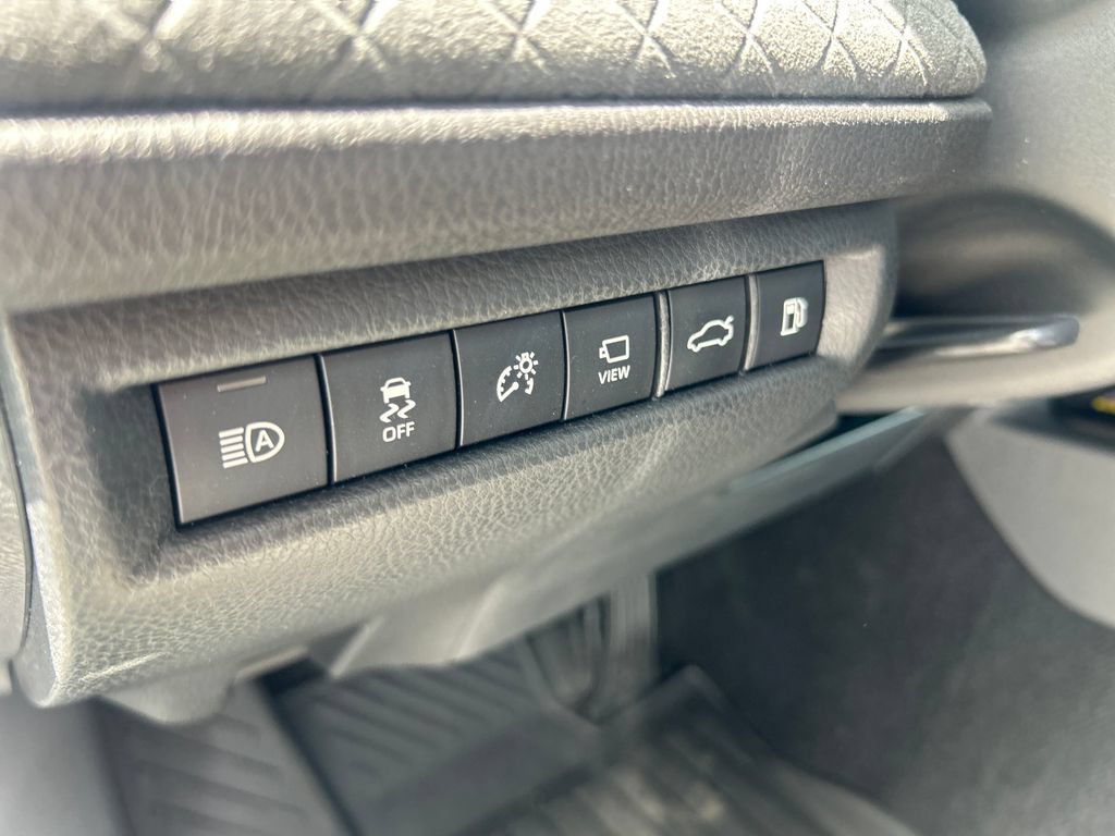 Certified 2026 Toyota Camry XLE w/ Premium Plus Package FWD image 29