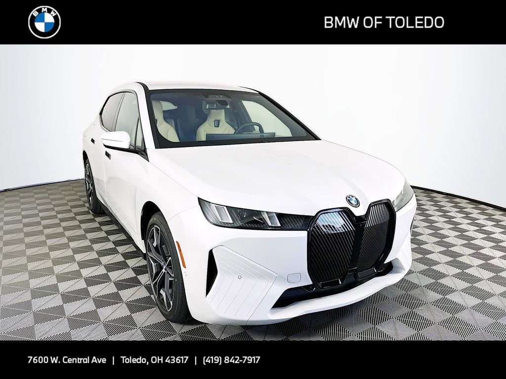 New 2026 BMW iX xDrive45 360° Tour
