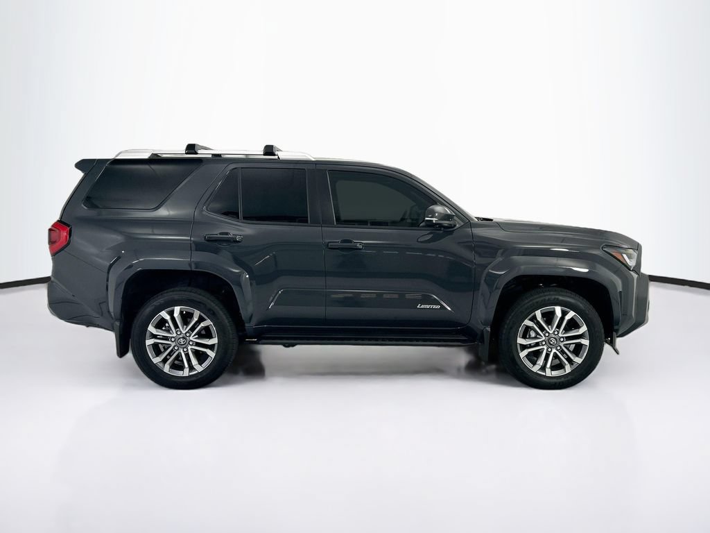Used 2025 Toyota 4Runner Limited w/ Tow Technology Package AWD/4WD image 4