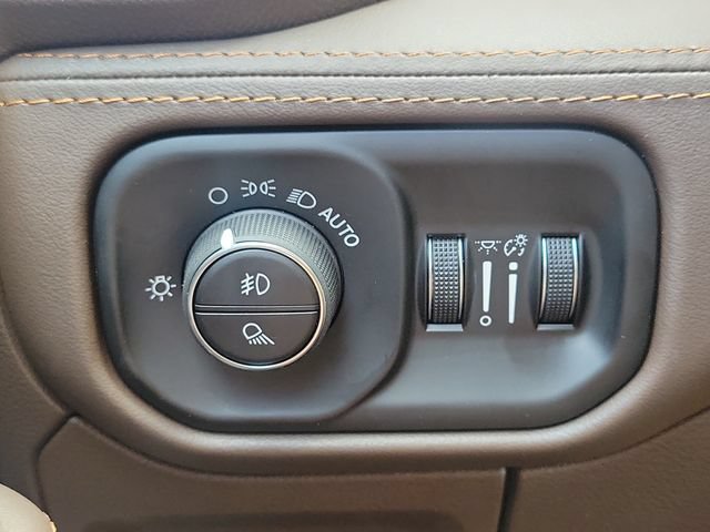 New 2027 RAM 1500 Limited AWD/4WD image 24