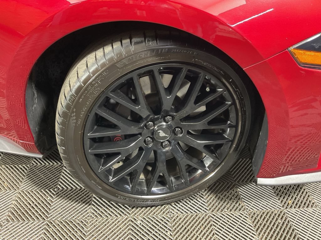 Used 2019 Ford Mustang GT Premium w/ GT Performance Package RWD image 36