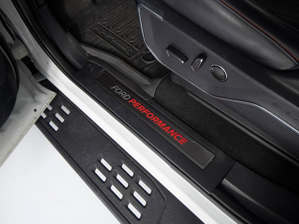 Used 2024 Ford F150 Raptor AWD/4WD image 16