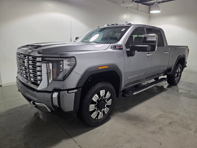 New 2026 GMC Sierra 2500 Denali w/ Technology Package AWD/4WD image 3