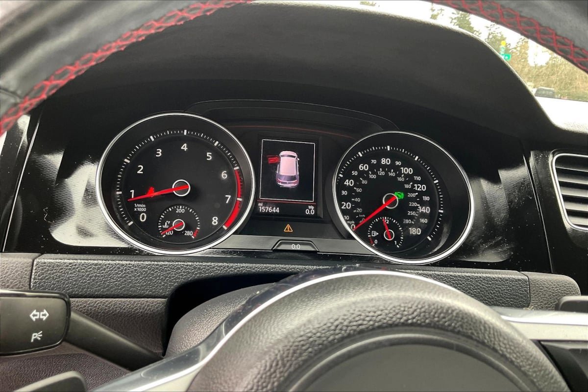 Used 2015 Volkswagen GTI S FWD image 13
