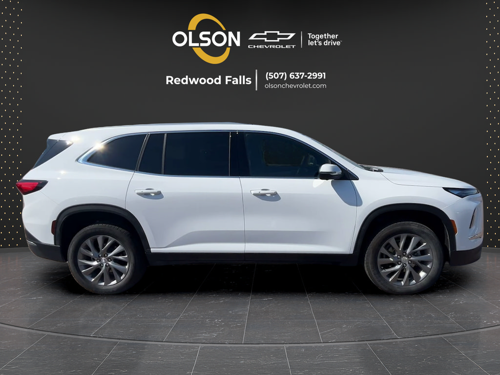 Used 2026 Buick Enclave Preferred AWD/4WD image 6