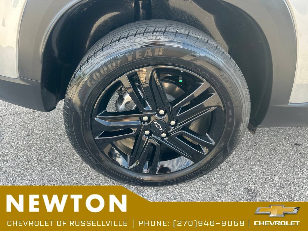 Used 2024 Chevrolet Trax ACTIV w/ Driver Confidence Package FWD image 41