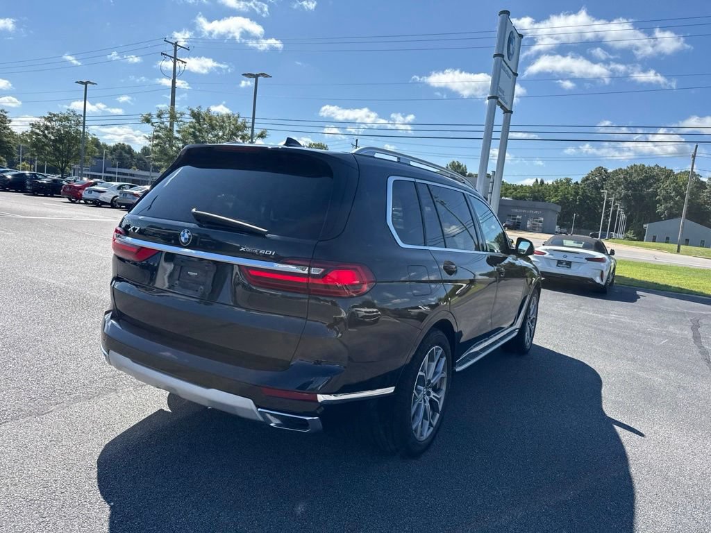Used 2022 BMW X7 xDrive40i w/ Premium Package AWD/4WD image 22