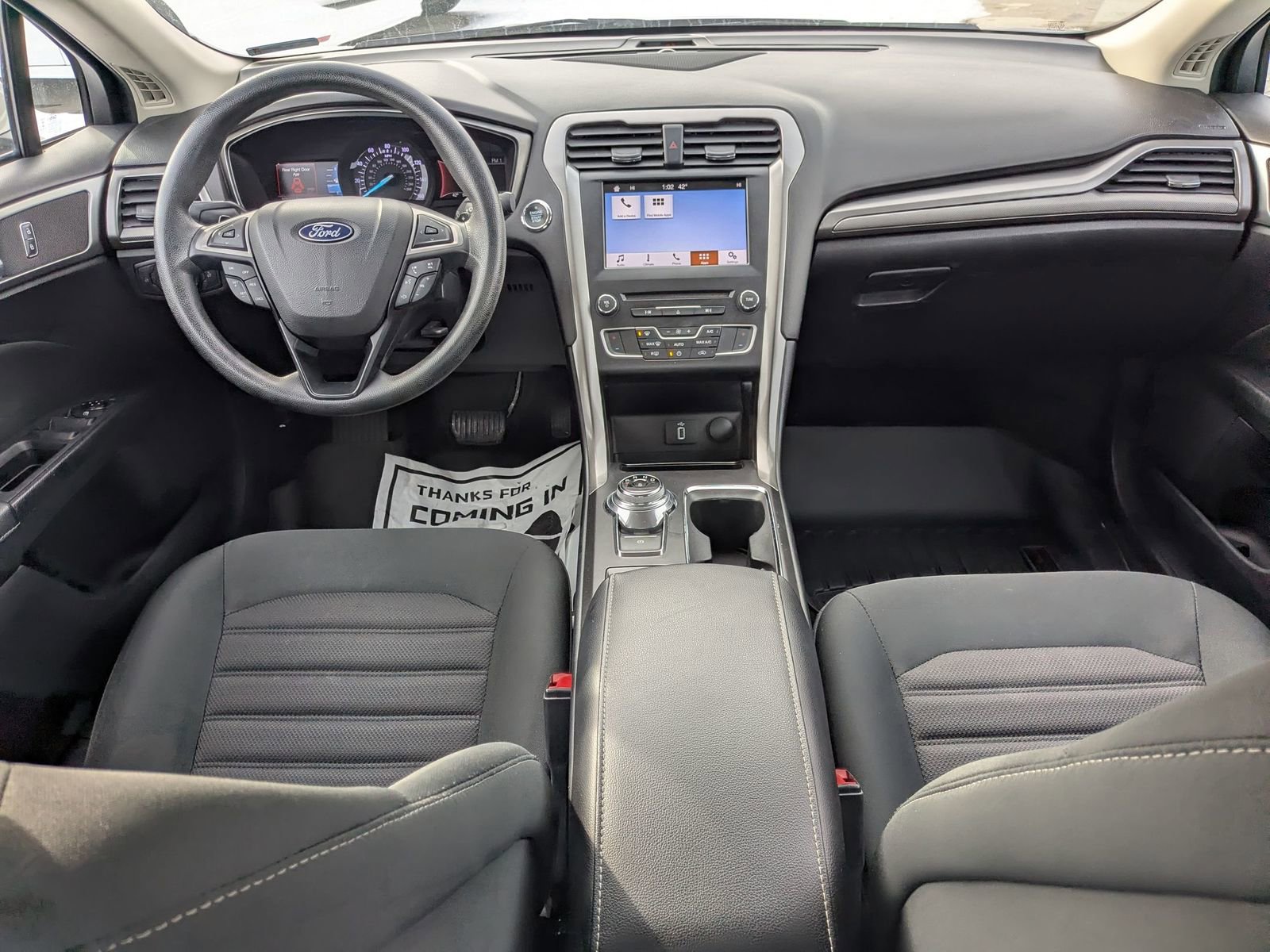 Used 2018 Ford Fusion SE w/ Fusion SE Technology Package image 23