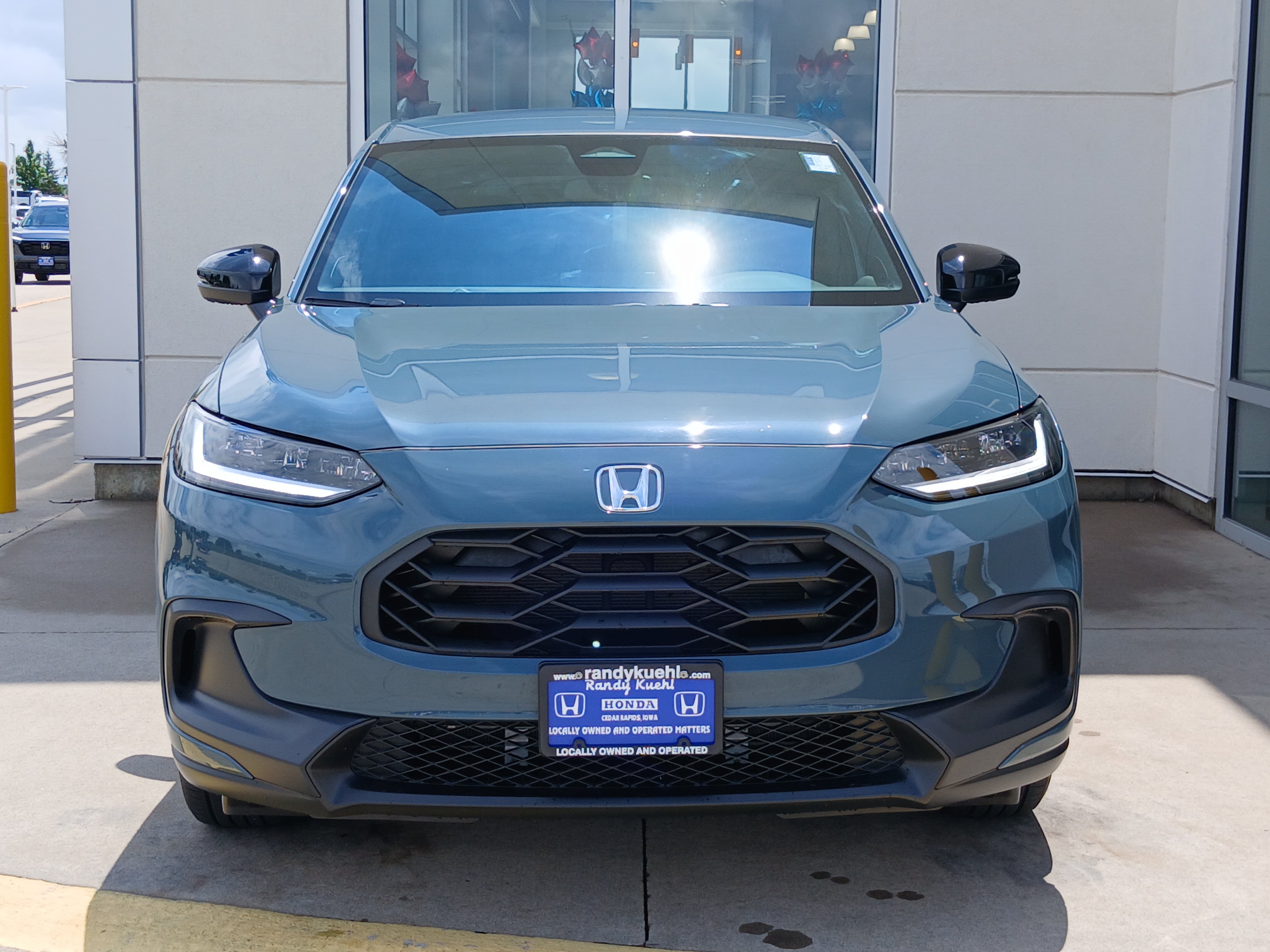 Used 2025 Honda HR-V Sport image 4