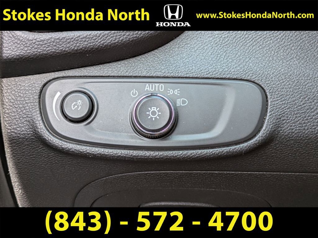 Used 2017 Chevrolet Trax LT FWD image 29