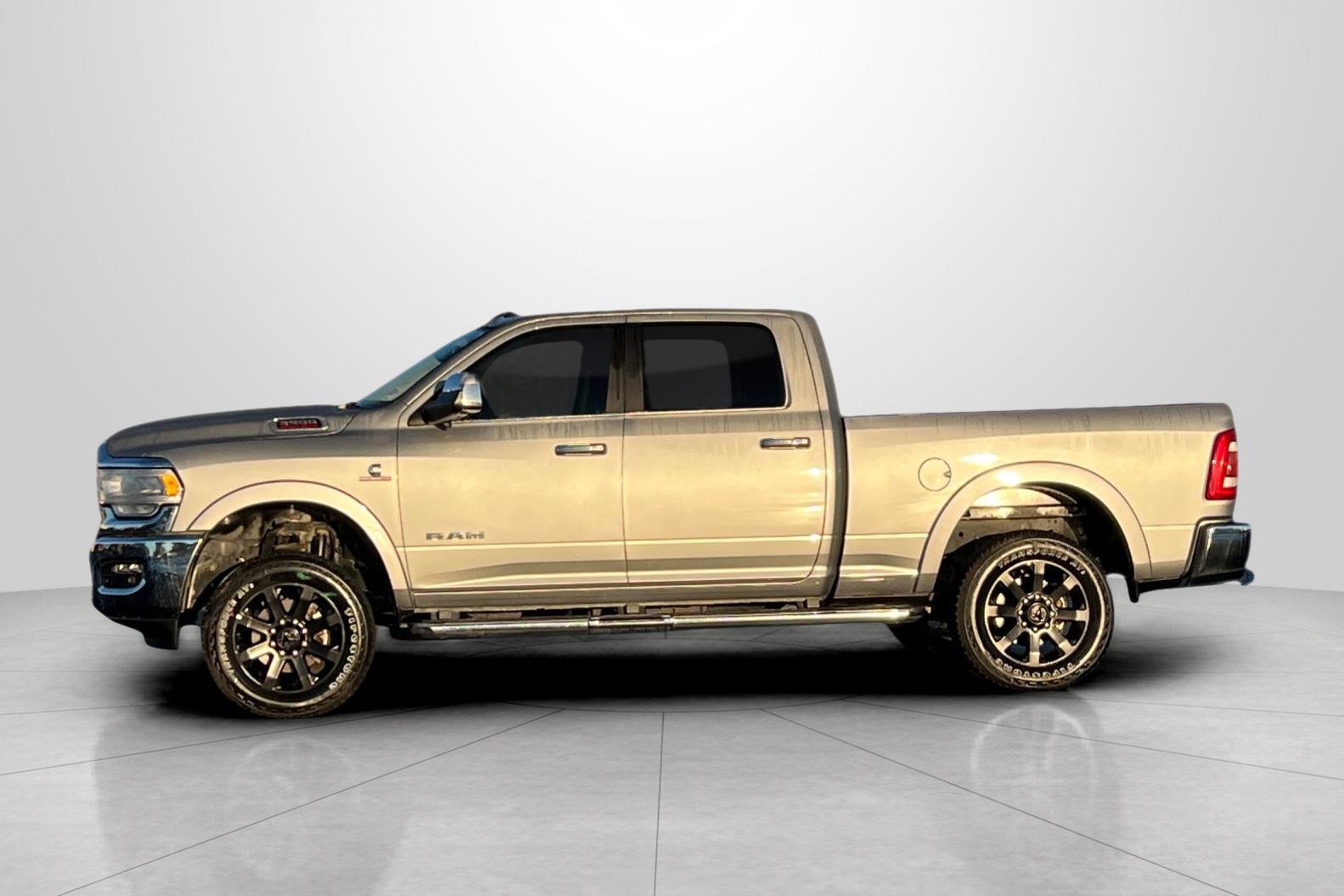 Used 2020 RAM 3500 Laramie image 8