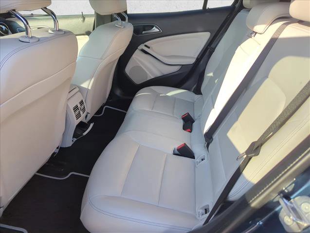 Used 2020 Mercedes-Benz GLA 250 image 22