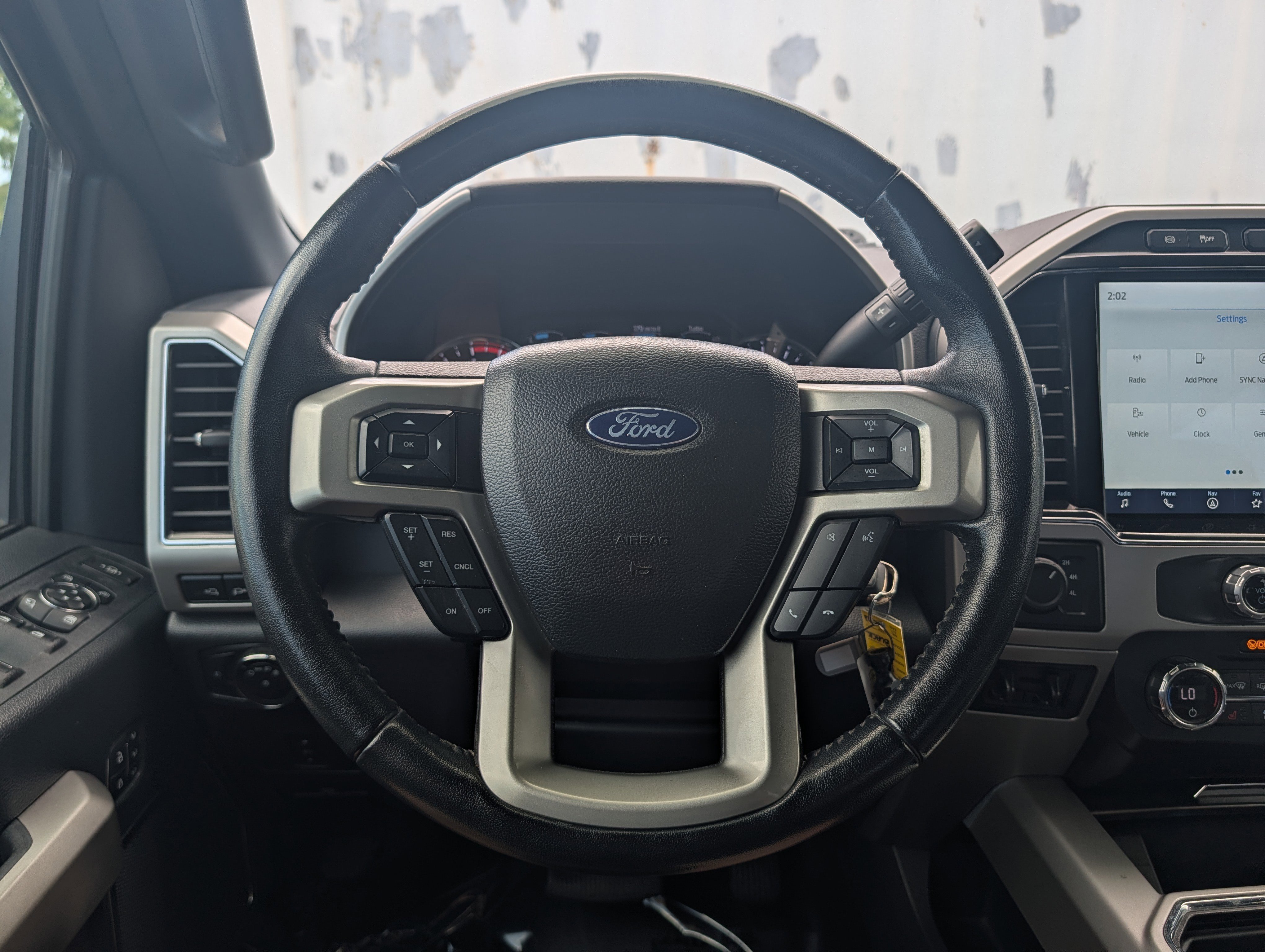 Certified 2022 Ford F450 Lariat w/ Lariat Value Package AWD/4WD image 27
