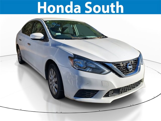 Used 2018 Nissan Sentra S image 1