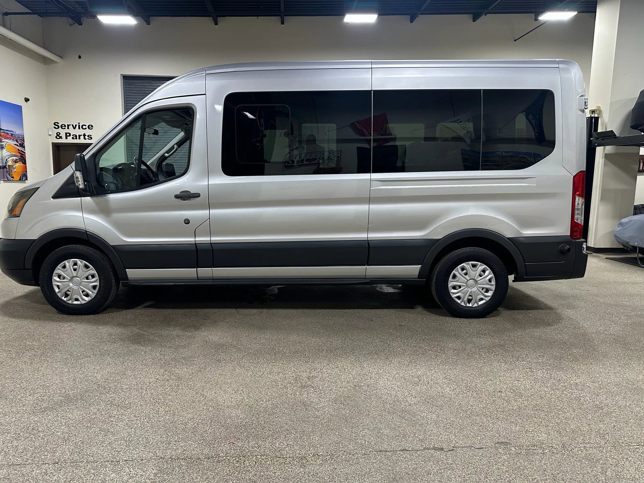 Used 2015 Ford Transit 350 XL image 14