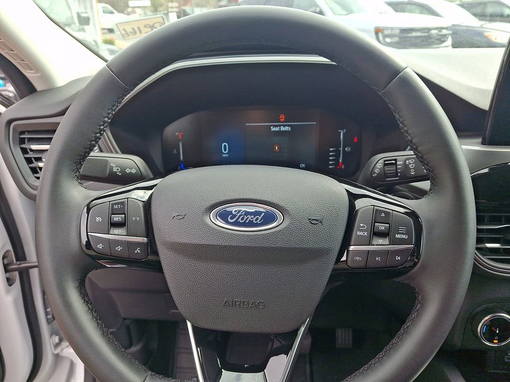 Certified 2023 Ford Escape Active AWD/4WD image 18