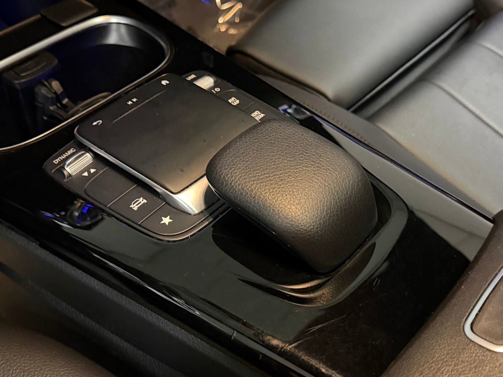 Certified 2023 Mercedes-Benz CLA 250 w/ Premium Package image 32