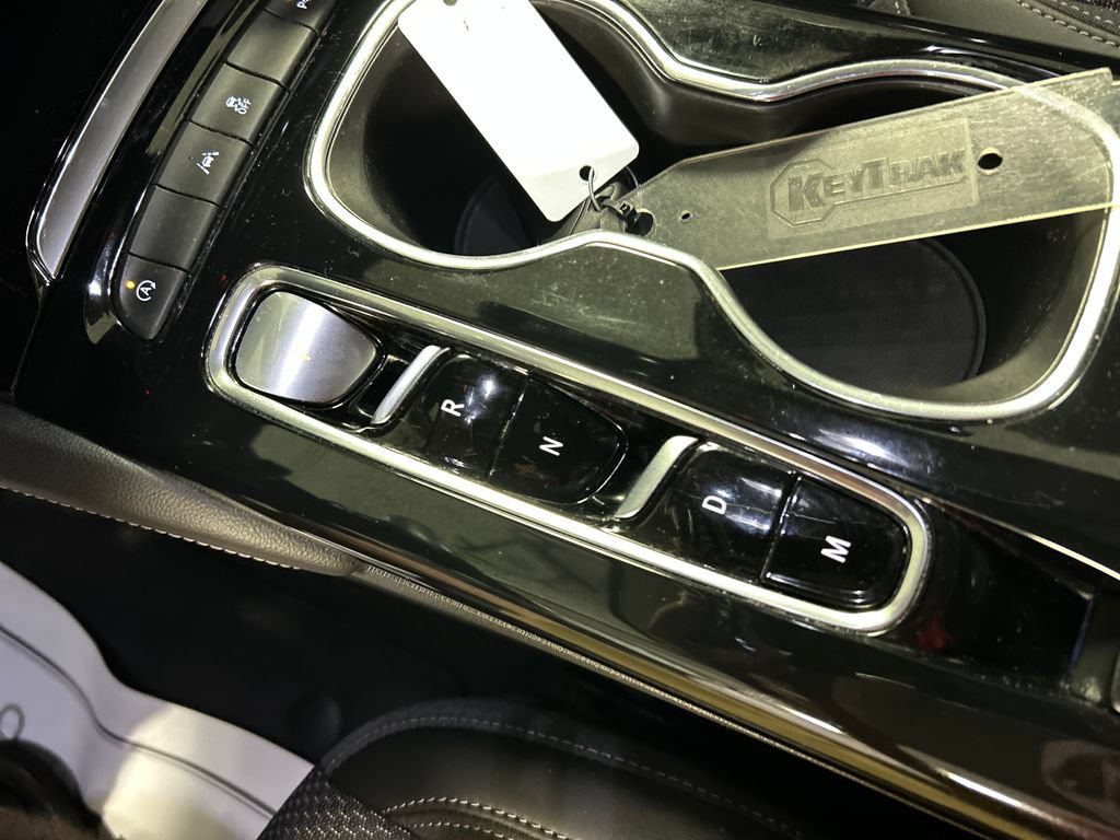 Used 2022 Buick Envision Preferred FWD image 20