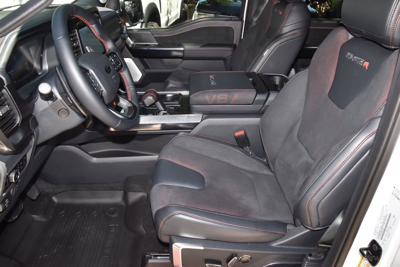 Used 2025 Ford F150 Raptor w/ Equipment Group 803A Raptor R AWD/4WD image 13