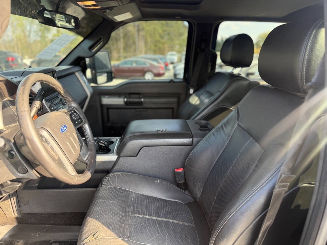 Used 2015 Ford F250 Lariat w/ Lariat Ultimate Package image 13