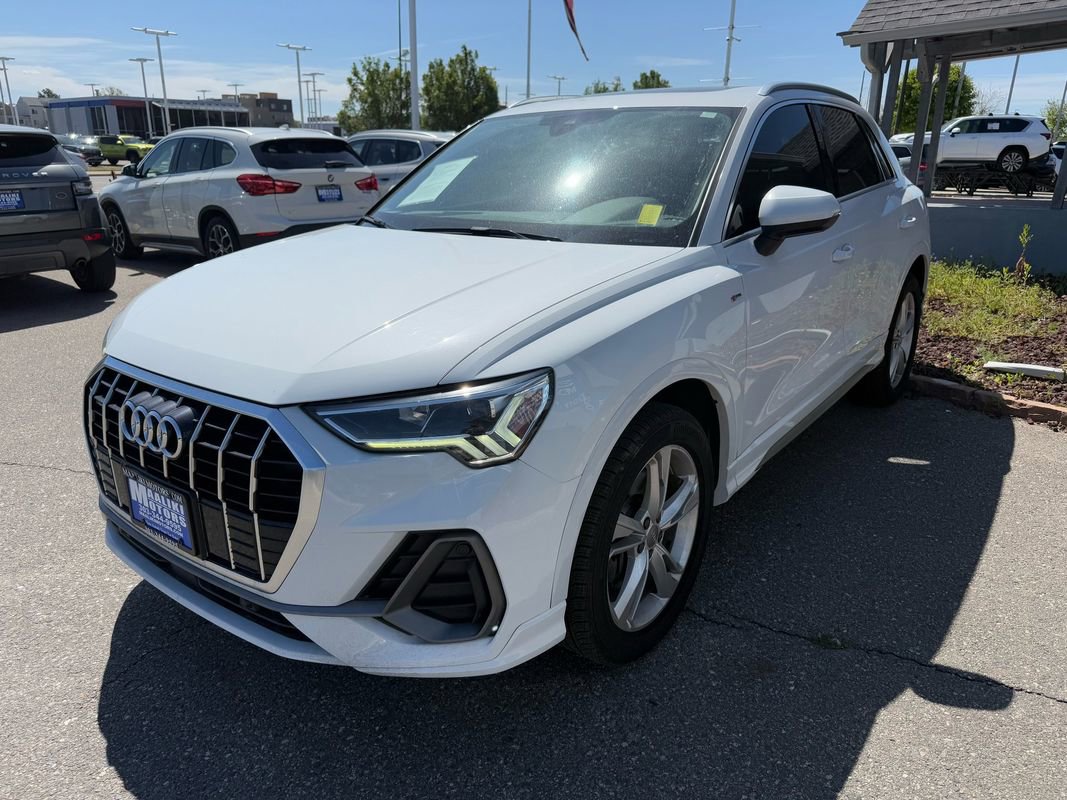 Used 2019 Audi Q3 2.0T Premium Plus AWD/4WD image 3