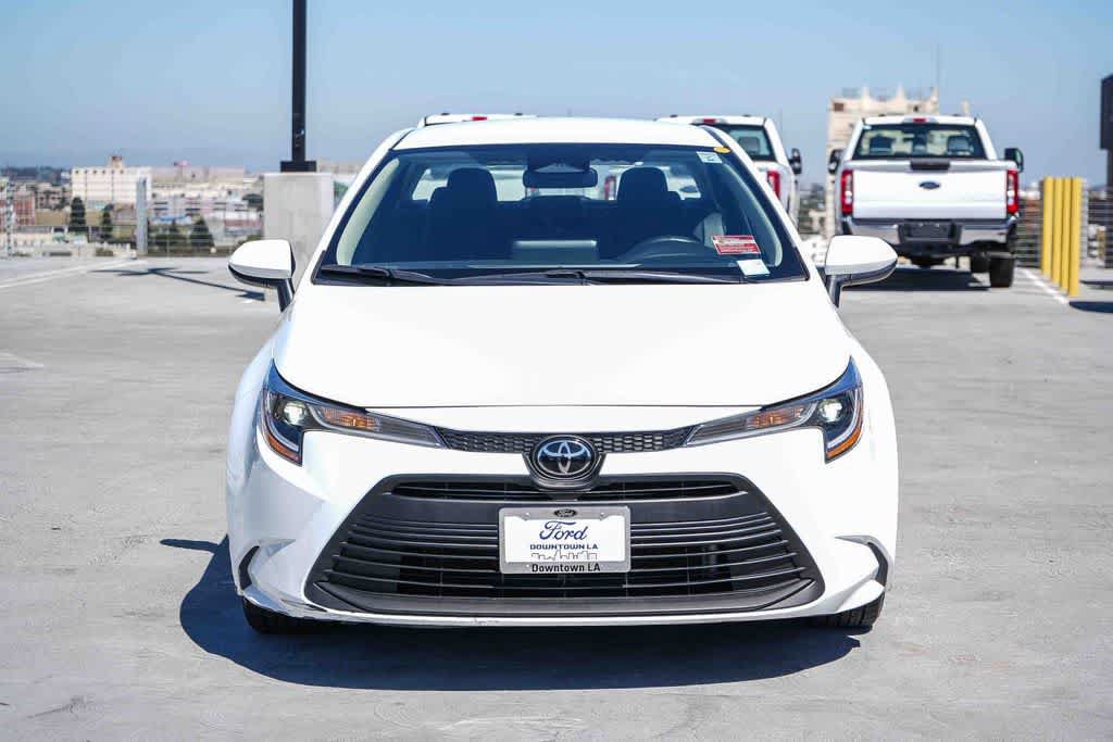 Used 2024 Toyota Corolla LE FWD image 2