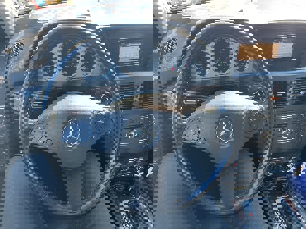 Used 2012 Mercedes-Benz GLK 350 GLK 350 image 24