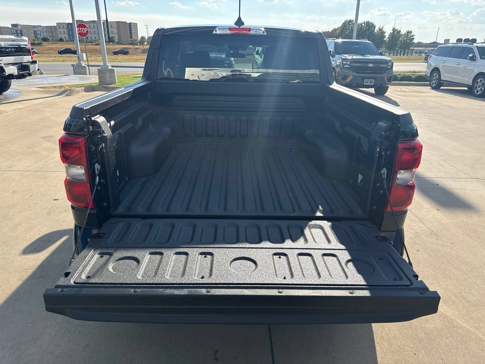 New 2026 Ford Maverick Lobo AWD/4WD image 5